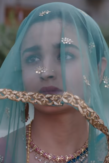 kajra-re: Alia Bhatt, Raazi, 2018.