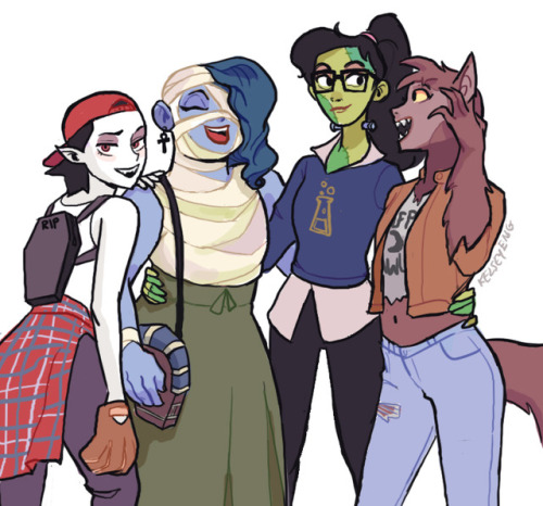 an old group shot! i think i did this last year. spooky gals :) instagram.com/kelseyeng32 | you