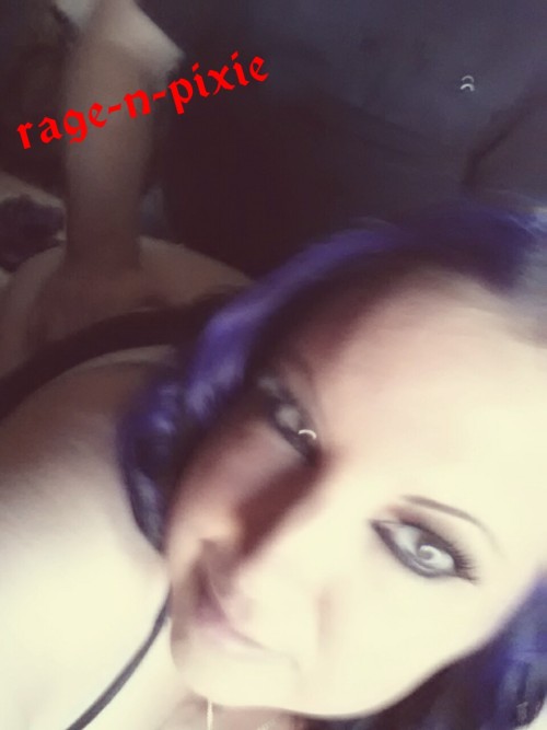 XXX rage-n-pixie:   A little quickie, hard n’ photo