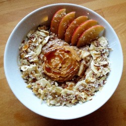 reinventing-charlotte:  Breakfast this morning was organic classic cinnamon spice yogi tea steeped oatmeal.  Wow that was a long name. It was divine! 
