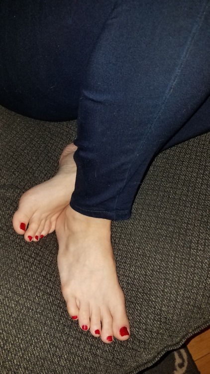 My pretty wifes sexy bare feet first thing this morning.please comment