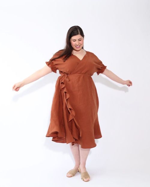 Such a fun swing and ruffle detail on the Ruffle Wrap Dress! And did we mention that it’s also rever