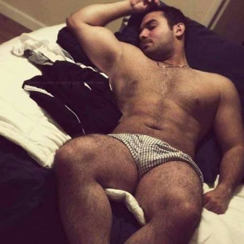 Z-z-z Hot Sleeping Guys z-z-Z Your sumbissions on i_love_sleeping_guys(at)yahoo.comMy archive