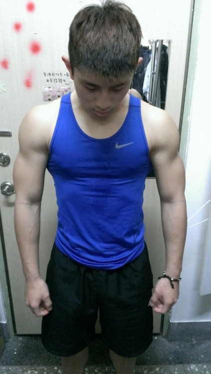 Sport Asian Gay