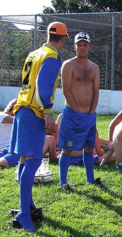 rugbysocklad:  Sortin his hardon out! 