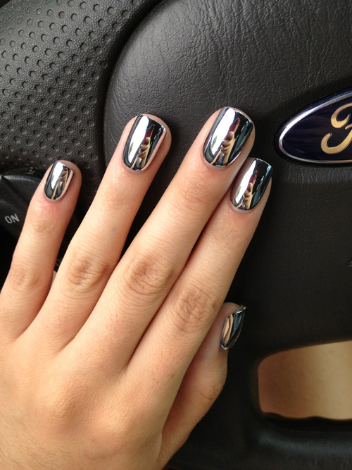 windmillion:  mirror nails | Tumblr on We Heart Itweheartit.com/entry/41462467/via/kimskienai