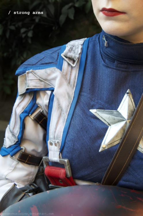 dieselpunkflimflam:  Captain America, by these dangerousladies.