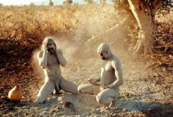 activenaturists:  Nuba men before wrestling 