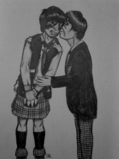 ettelwenailinon: Happy Valentine’s Day! &lt;3 :) I don’t know if Two’s kissing