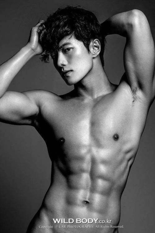 juyumyn: tengazhu:박정준 park  jeongjun 네 한국은 좋은 나라입니다