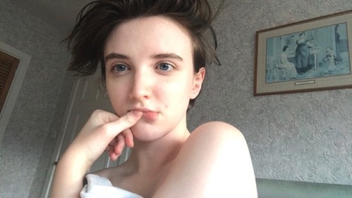 promiscuouspink:Bed head