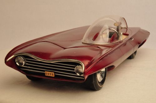 Fisher Body Craftsman’s Guild models. Cars of the Future crafted by 13 to 20- year-olds in the 50s a