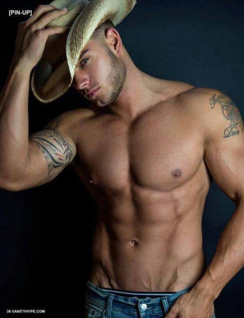 texasbadpup:  TEXASBADPUP