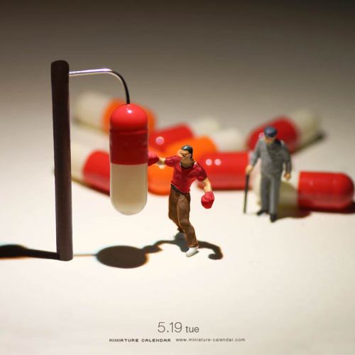 asylum-art-2: Some adorable miniature creations with everyday objectsA new selection of the adorable miniature creations of Japanese artist Tanaka Tatsuya, who with his project entitled Miniature Calendar is having fun staging everyday objects with little