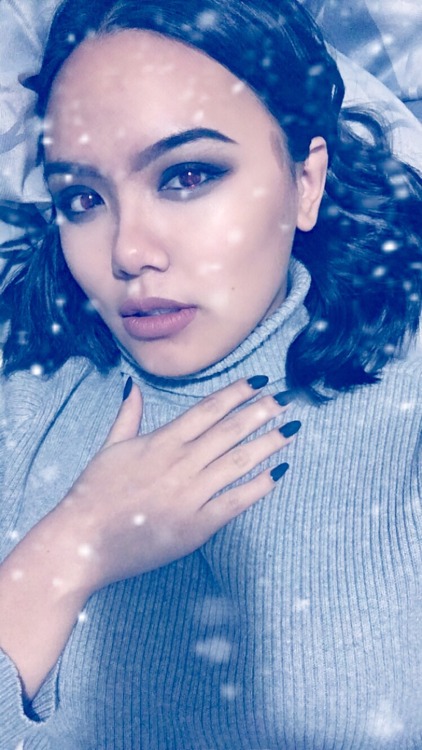 l-nda:❄️❄️Ur nose is so cute!!
