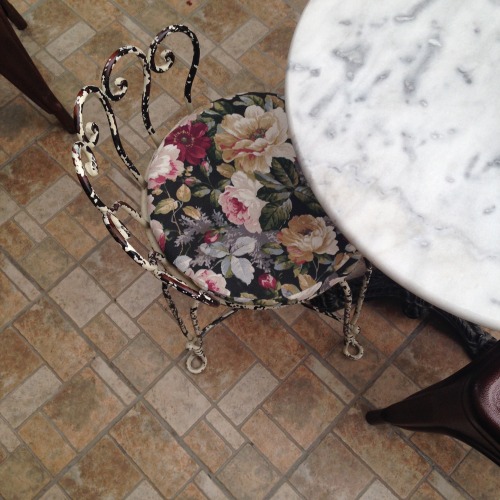 sugar-cheeks:I loved that place as if it was a part of me, and perhaps, in some ways, it was.