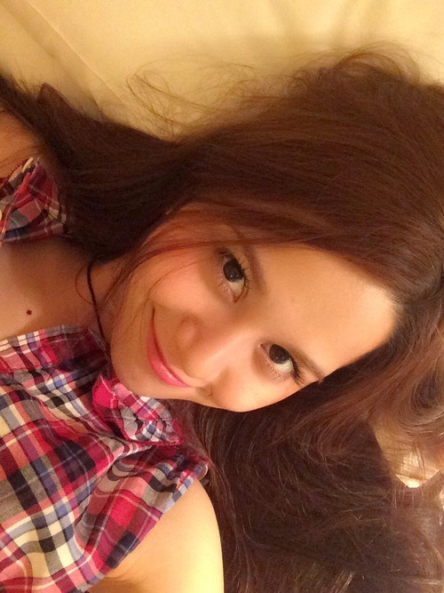 ryoulovekumi:  hI Hottie.. :D 