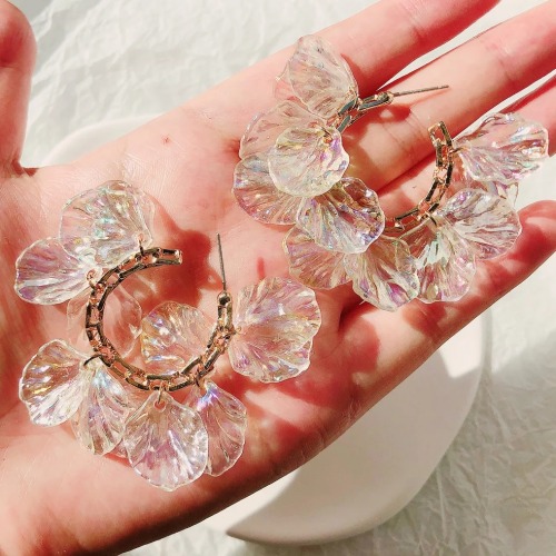 Petal Earrings // Caitlyn Art Studio