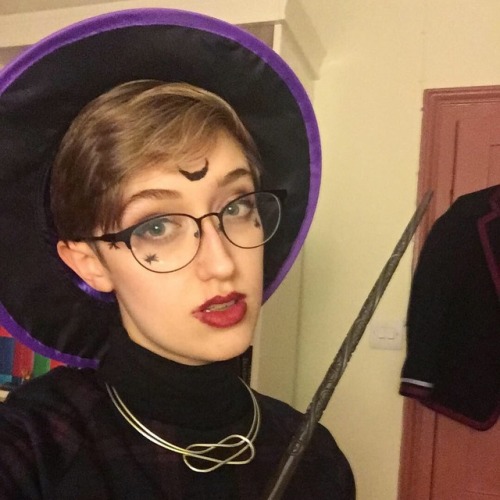 So Heres My Halloween Costume, Yall. Happy Halloween/ Samhain 