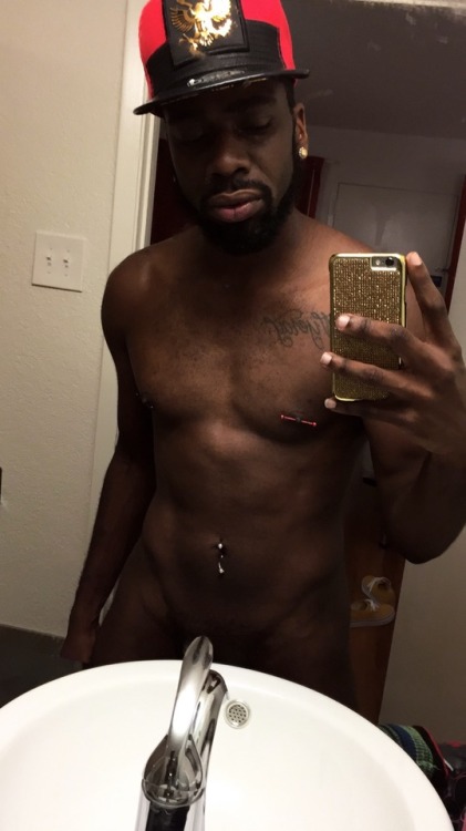 black—majic:  The Very Best Chocolate There Is 🍫🍫