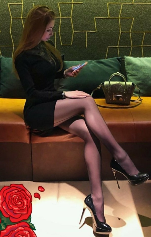 suki2links:pantyhose-and-stocking:I ❤️ her sexy beautiful long legs in high heels and shiny black stockings, and tight mini dress.💋💋💋💋💋💋💋