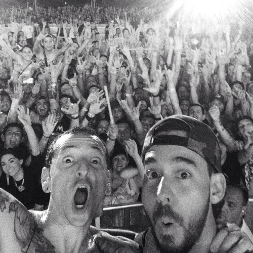 mikeshinoda:  George Steinbrenner Field selfie. @chesterbe and me at the front of the pit. #carnivor