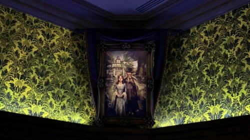 galaad-spectre:Phantom Manor a connu des jours heureux, mais les temps ont changés …