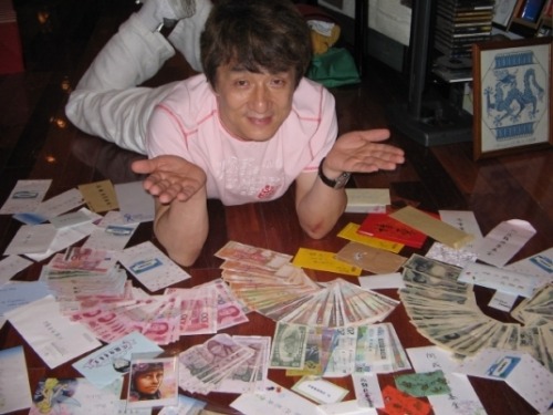 misscokebottleglasses: dailyjackiechan: You have been visited by the Chan of wealth, reblog this and
