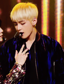 Beautiful Things Taehyung Blood Sweat Tears Inkigayo