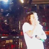 scrufflecake:  birdonahotdog:  update accounts are being exposed, calvin’s nudes