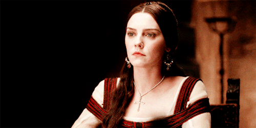 annaofcleves:Contessina de’ Bardi in every episode → s01e02 ‘The Dome and the Domic