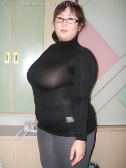 ronin-soul-leo:  Cute Japanese BBW: Karen