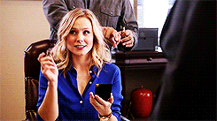 lovelykristenbell:  ♥ Jeannie Van Der Hooven S05E01 Links  