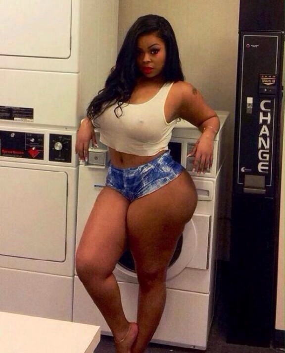 itsthathickness:  Dirty Laundry