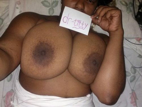 dr-titty:  sumbitted by babythott NURSES!!