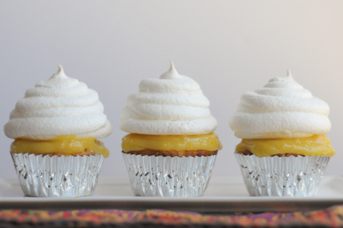 foodffs:  LEMON MERINGUE PIE CUPCAKESReally nice recipes. Every hour.