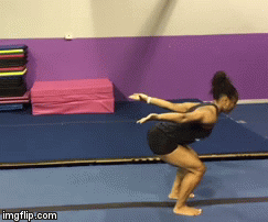 athleticsistas: the-untalented-teenager: i just love buff girls so much 