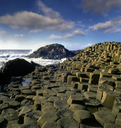 odditiesoflife:Strange Rock Formations Around the WorldThere is no doubt that our planet is an astou