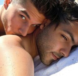 gayasinbeautiful:   