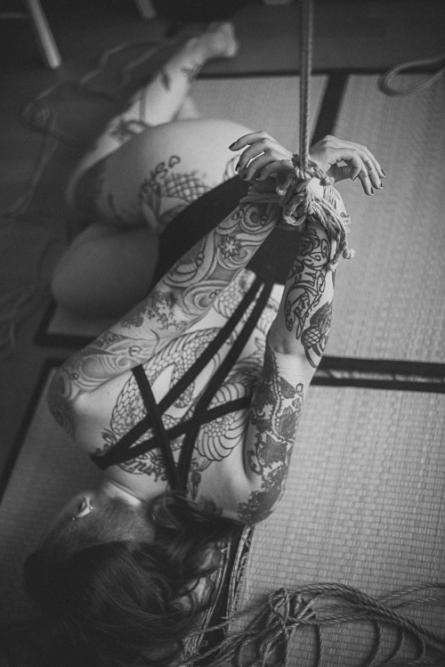 strictly-dirtyvonp:  A special moment with @violatorspictures <3