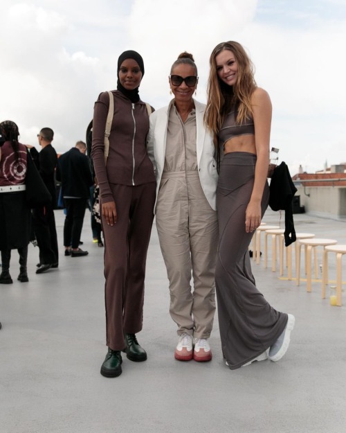 jacquelinefriismikkelsen: Enjoying fashion week with Amina Adan and Josephine Skriver