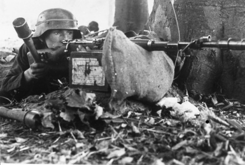 panzerknacker88: A German soldier on a position in the suburb of Arnheim (Oosterbeek). The soldier i