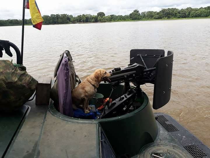 enrique262:  Colombian Navy, 40mm automatic grenade launcher gunner onboard a LPR-40