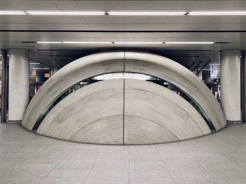 takanoriarai: . 安藤忠雄 渋谷駅 . #takanoriarai #adayinthelife #stilllife #cinematography #tadaoando #tadao