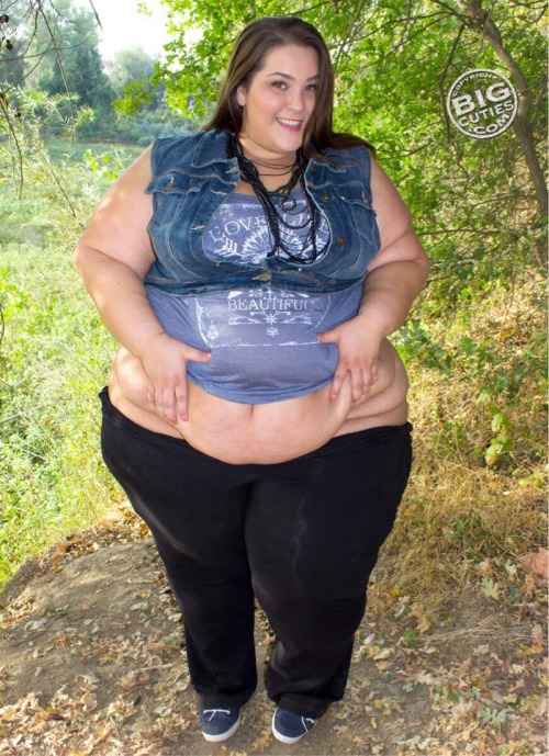 Sex Previews from my newest update at BoBerry.BigCuties.com pictures