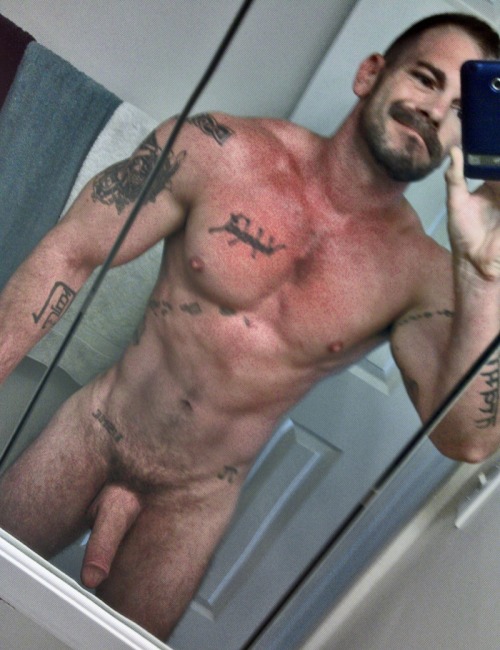 Naked male selfies tumblr