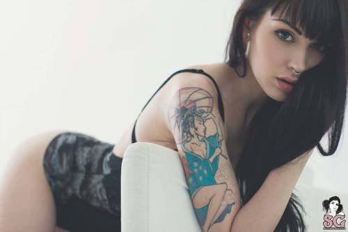 altmodelgirlcrush:Arwen Suicide