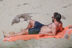 gyllenhaalbr:  Mais fotos de Jake Gyllenhaal