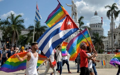 batboyblog: This Pride don’t forget your brothers and sisters fighting for their rights all over the world. 