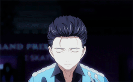 fyeahyurionice:Victor &amp; Yuuri // ep. 01 &amp; ep. 12 parallel